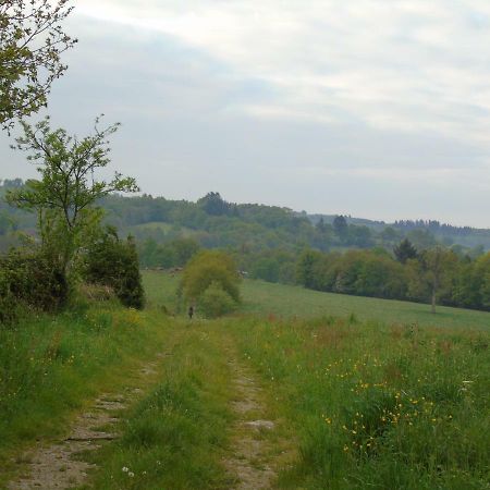 Puy Larousse Farm House Bed & Breakfast Linards Екстериор снимка