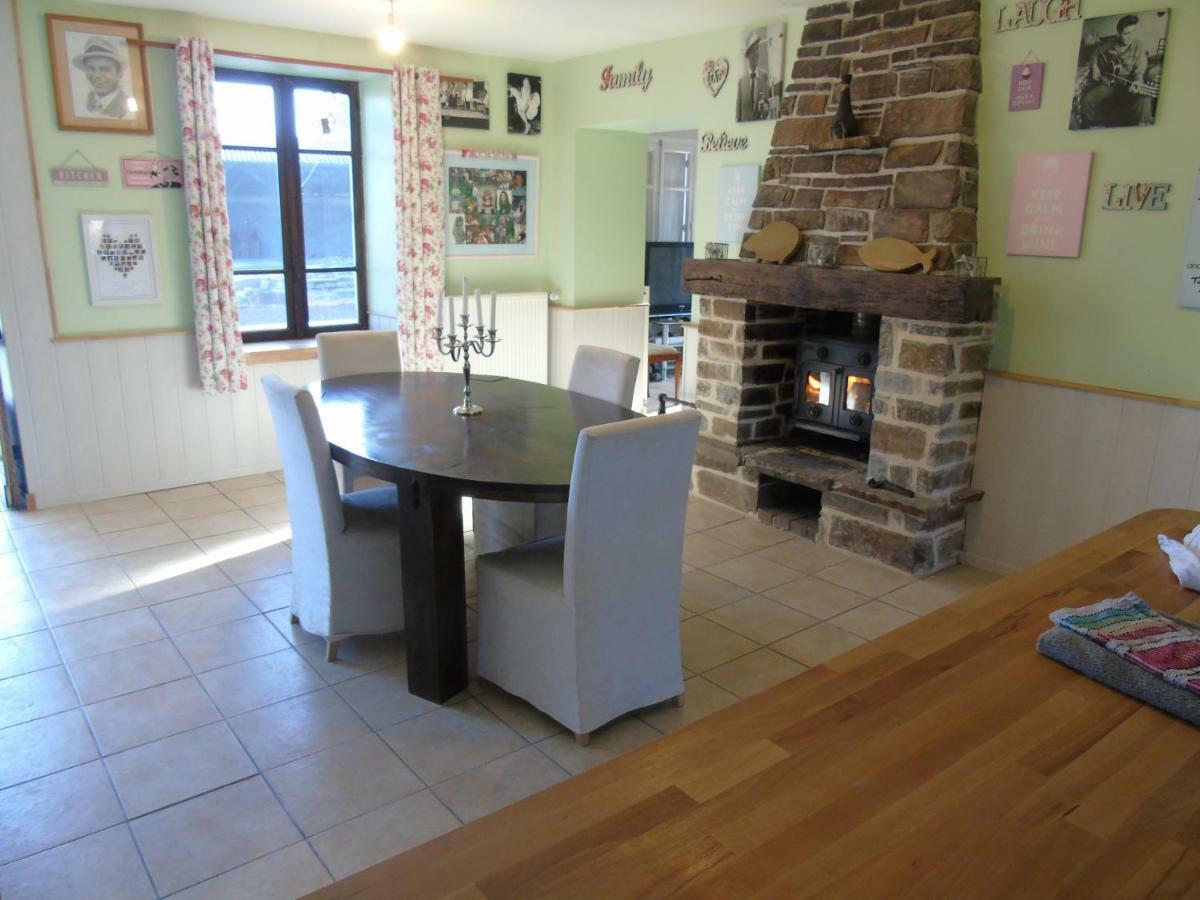 Puy Larousse Farm House Bed & Breakfast Linards Екстериор снимка