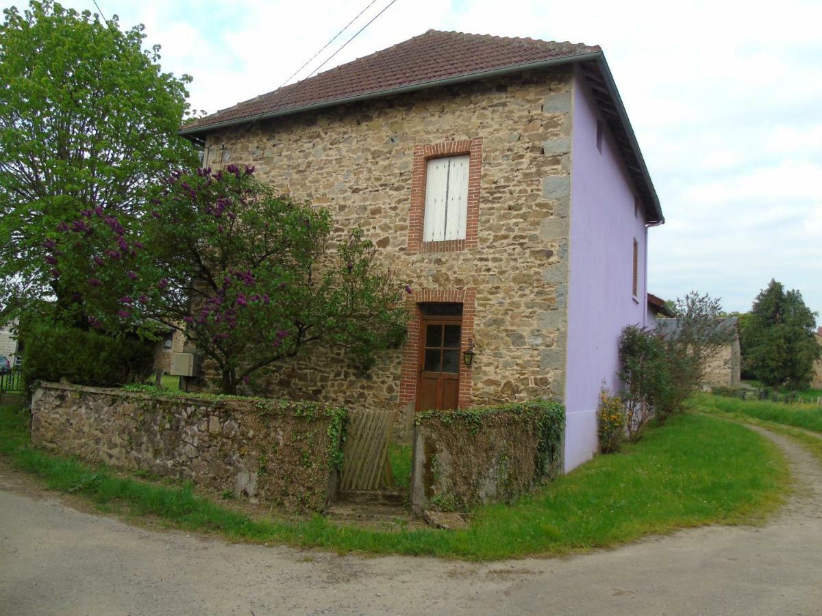 Puy Larousse Farm House Bed & Breakfast Linards Екстериор снимка